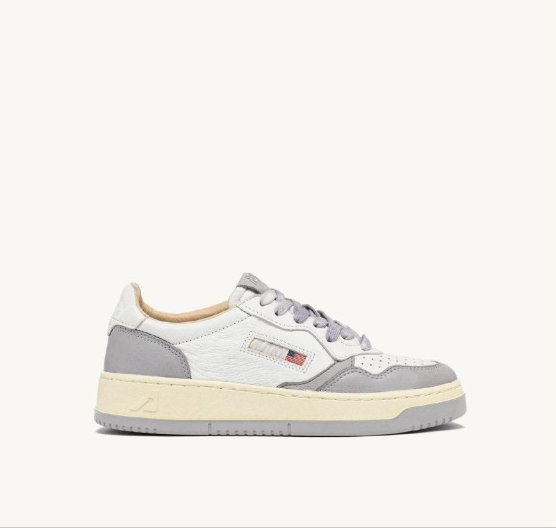 AUTRY SNEAKERS SNEAKERS MEDALIST LOW BICOLOR IN PELLE BIANCA E VAPOR