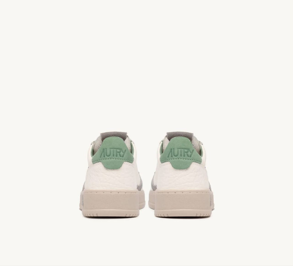 AUTRY SNEAKERS SNEAKERS MEDALIST LOW IN PELLE FEATHER GRAY E DARK SEA