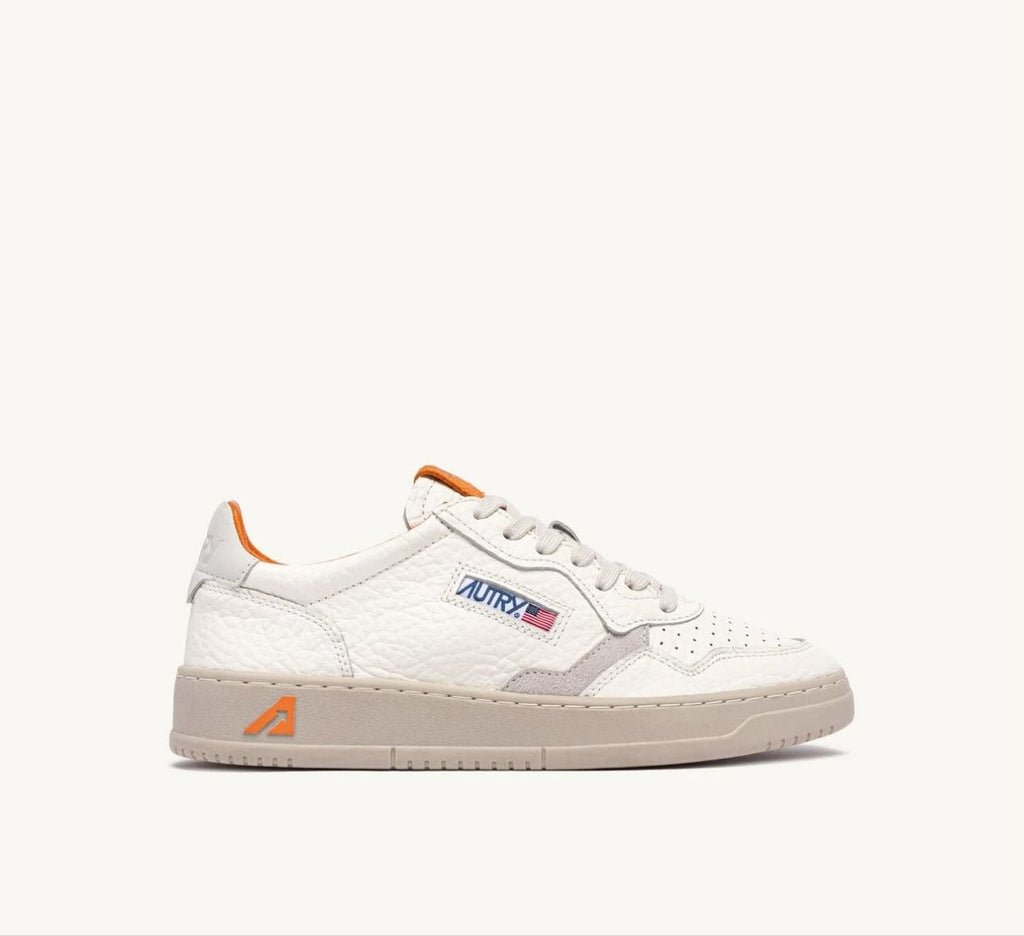 AUTRY SNEAKERS SNEAKERS MEDALIST LOW IN PELLE SAND E PUMPKIN