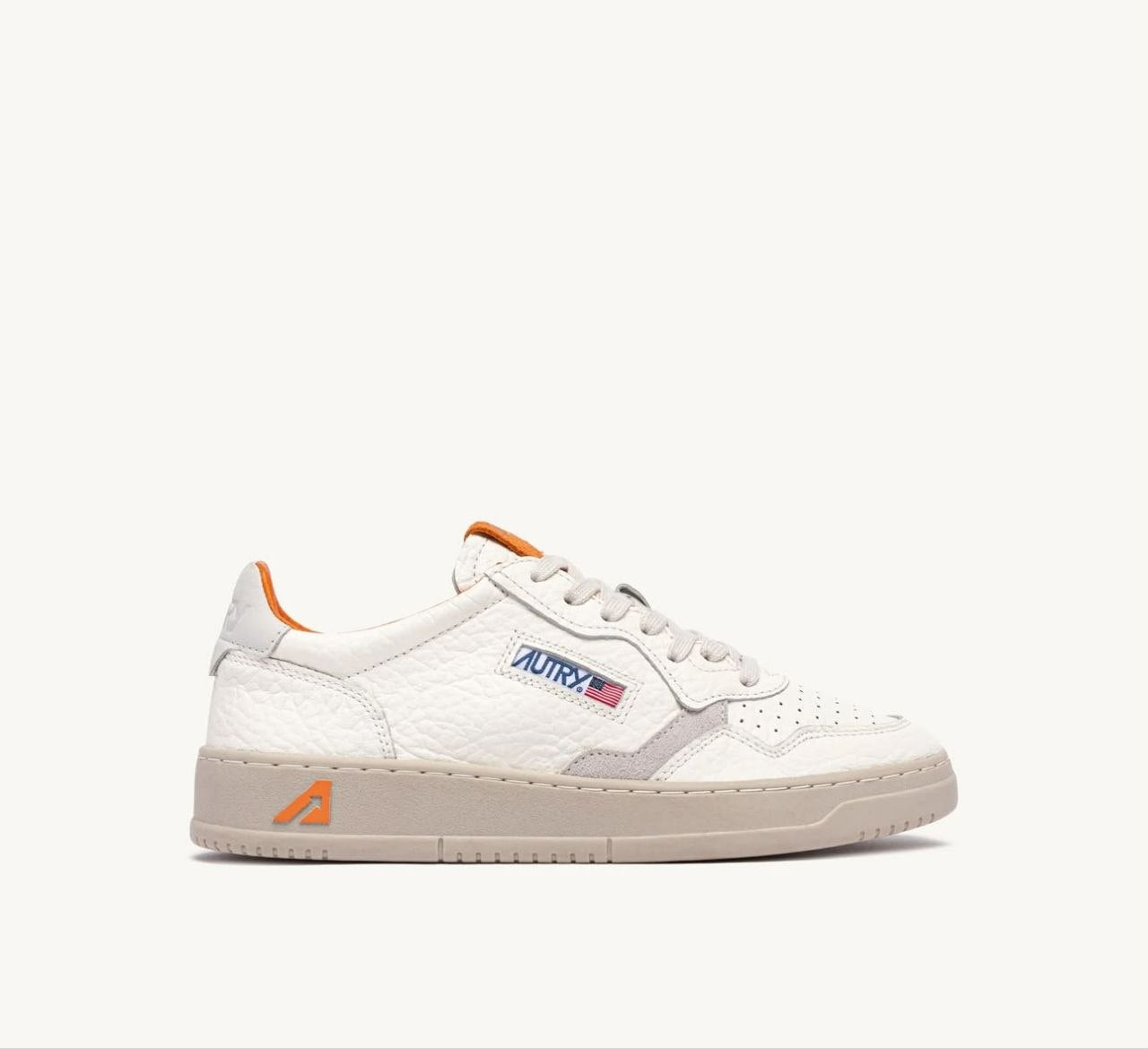 AUTRY SNEAKERS SNEAKERS MEDALIST LOW IN PELLE SAND E PUMPKIN