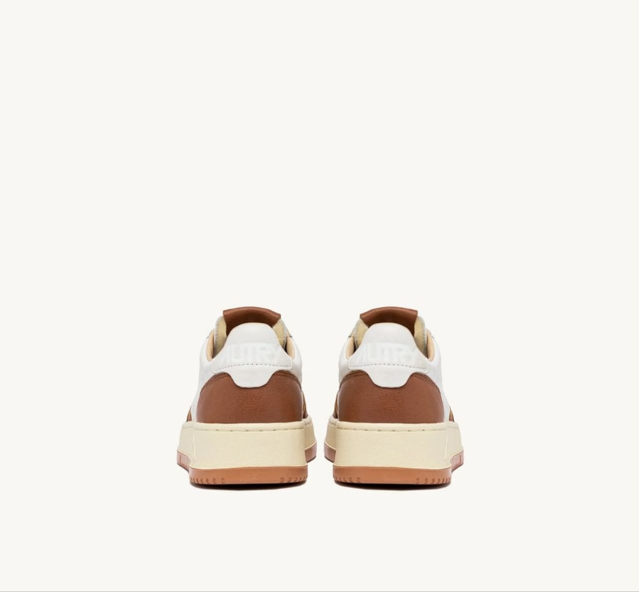 AUTRY SNEAKERS SNEAKERS MEDALIST LOW IN PELLE BIANCA E SUEDE TABACCO