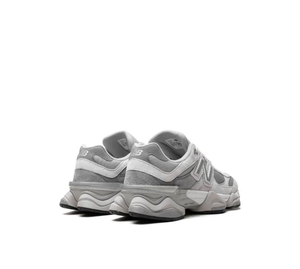New Balance 9060 — Grey / Silver